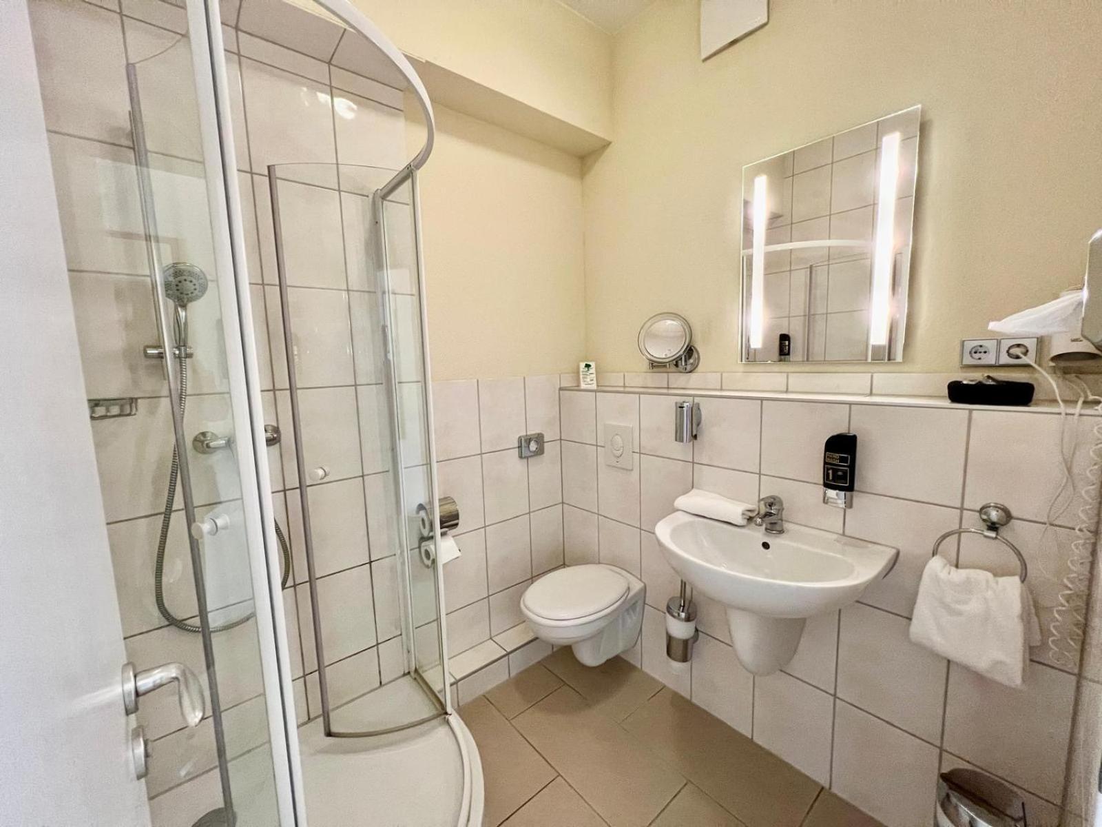 Klima Hotel Europarc Kerpen  Ngoại thất bức ảnh