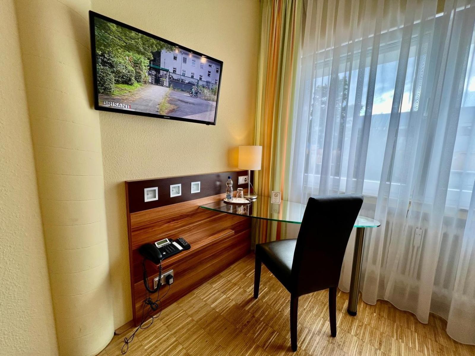 Klima Hotel Europarc Kerpen  Ngoại thất bức ảnh