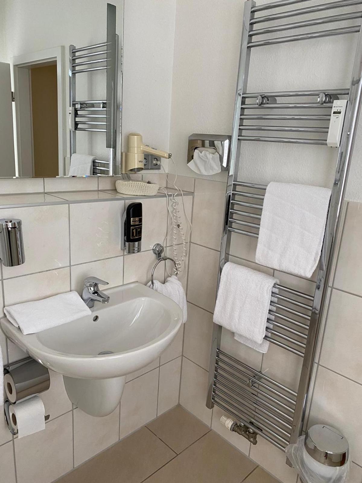 Klima Hotel Europarc Kerpen  Ngoại thất bức ảnh